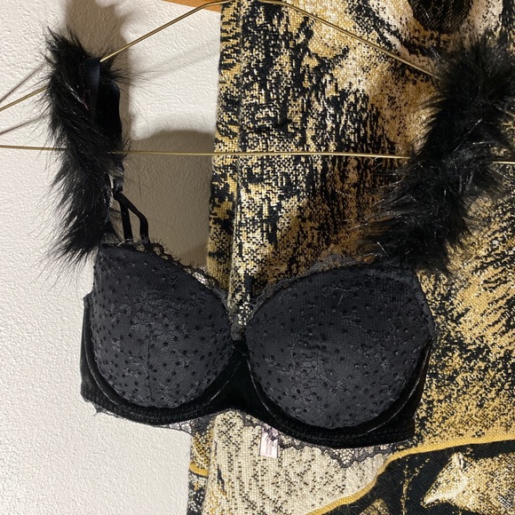 Victoria's Secret Other - Victoria’s Secret Bra
